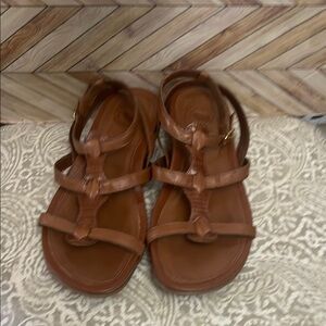 NURTURE Pierre 211 Women's‎ Brown Leather strappy Sandals size 7